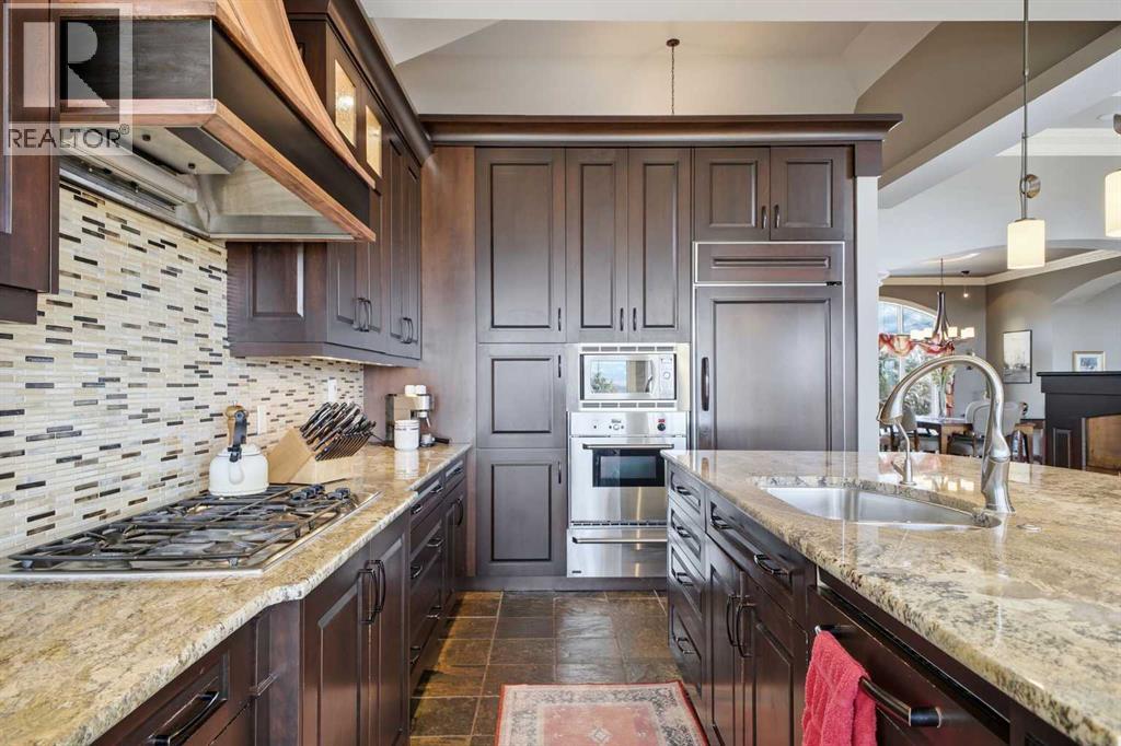 405 Pinnacle Ridge Place Sw, Rural Rocky View County, Alberta  T3Z 3N8 - Photo 16 - A2292406