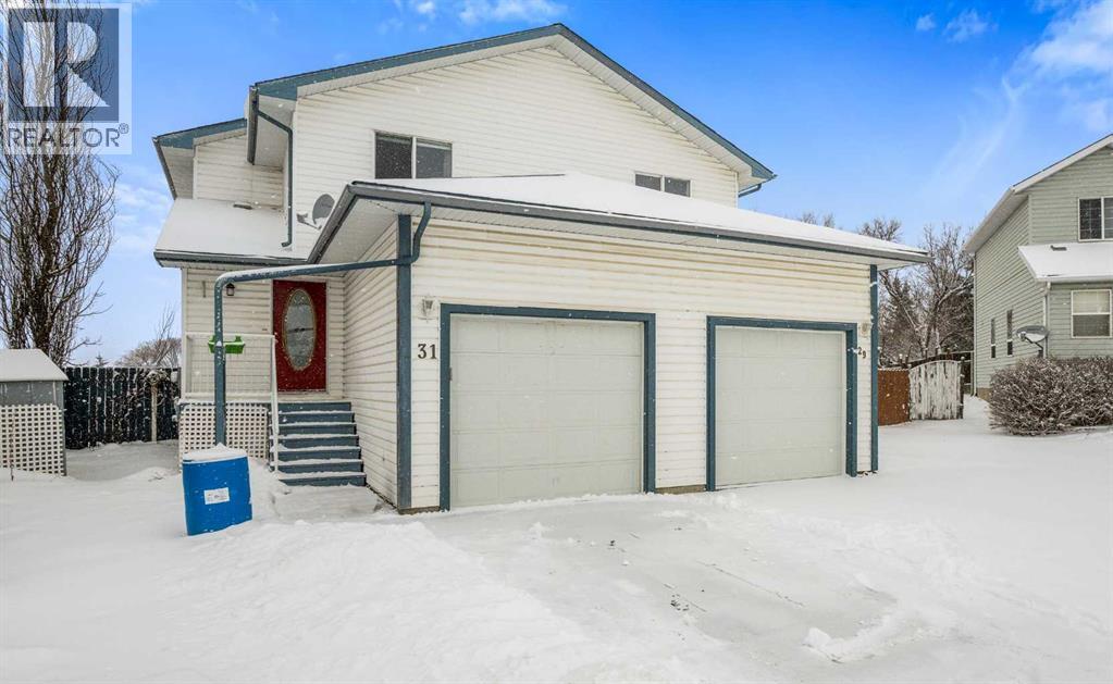 31 Ross Place, Crossfield, Alberta