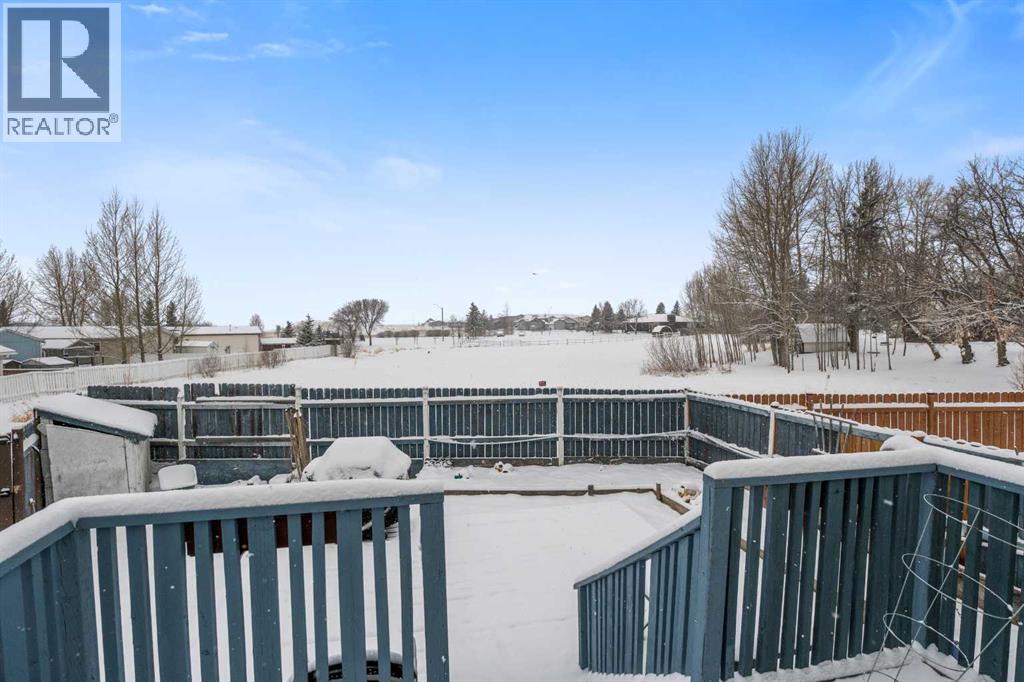 31 Ross Place, Crossfield, Alberta  T0M 0S0 - Photo 25 - A2292693