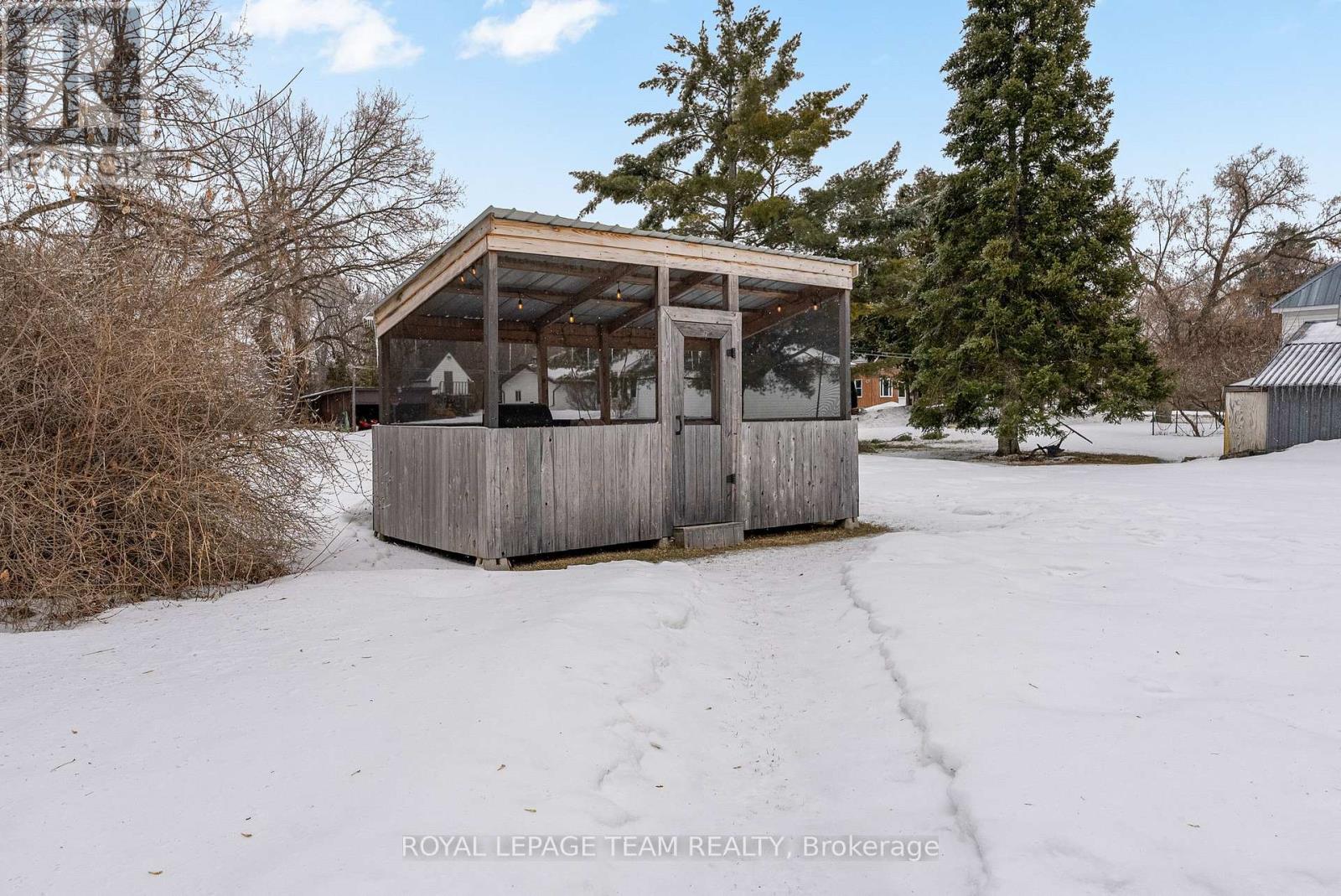 2110 Westmeath Road, Whitewater Region, Ontario  K0J 2L0 - Photo 21 - X12895696