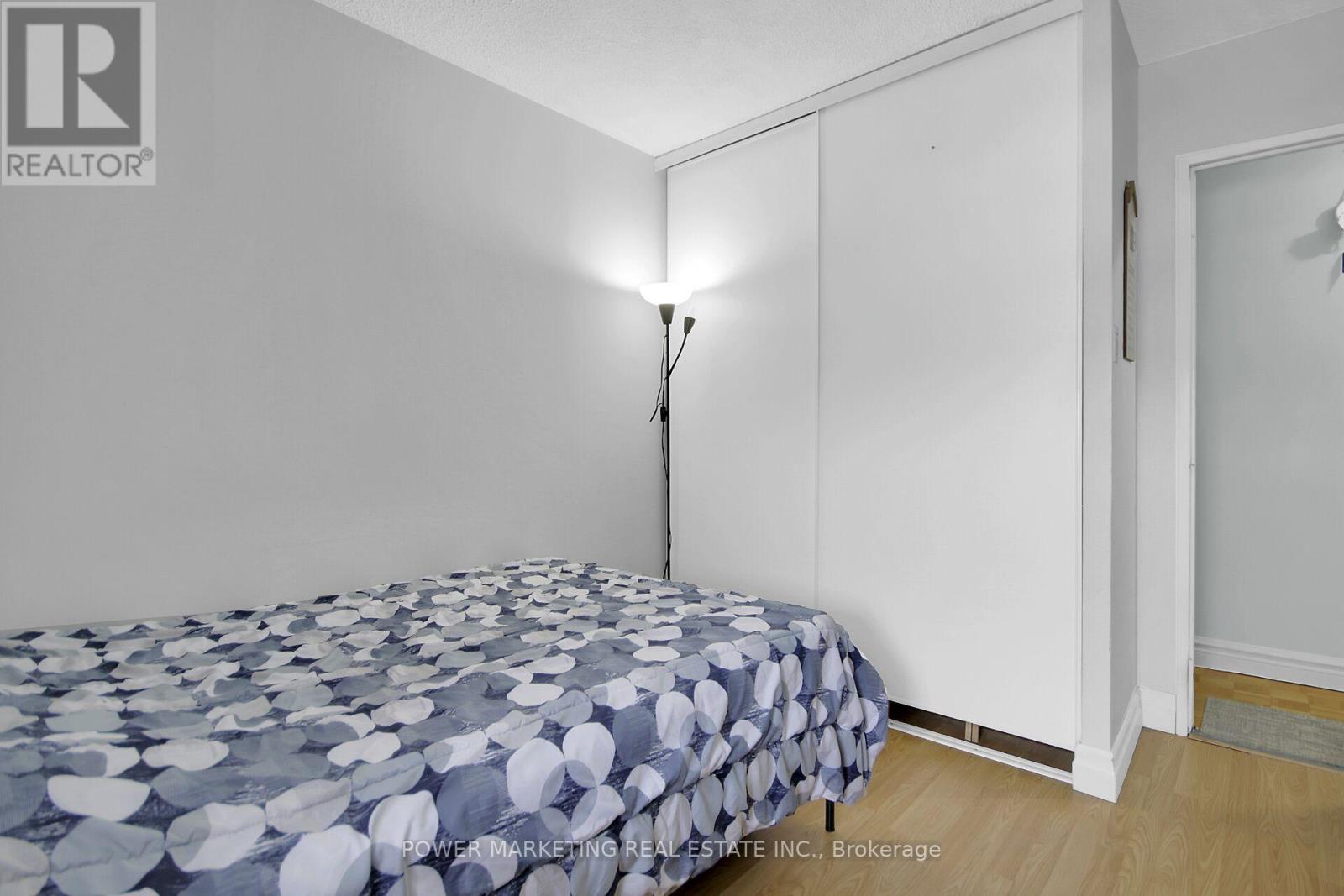 1116 - 2020 Jasmine Crescent, Ottawa, Ontario  K1J 8K5 - Photo 20 - X12895806