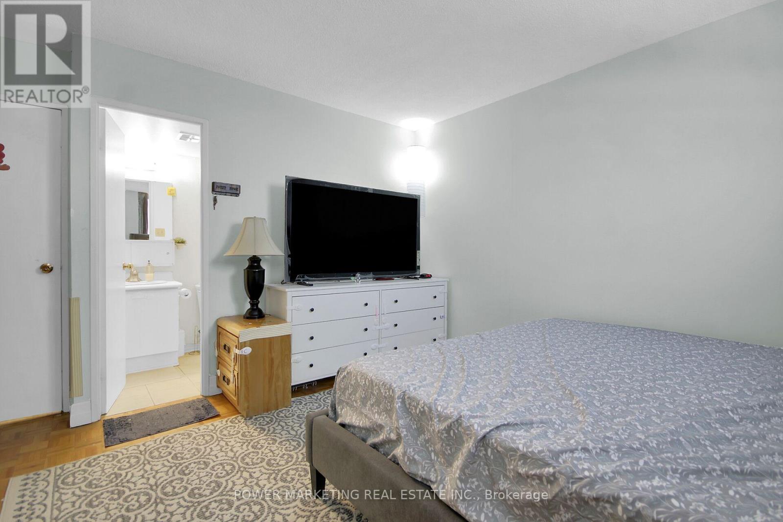 1116 - 2020 Jasmine Crescent, Ottawa, Ontario  K1J 8K5 - Photo 24 - X12895806