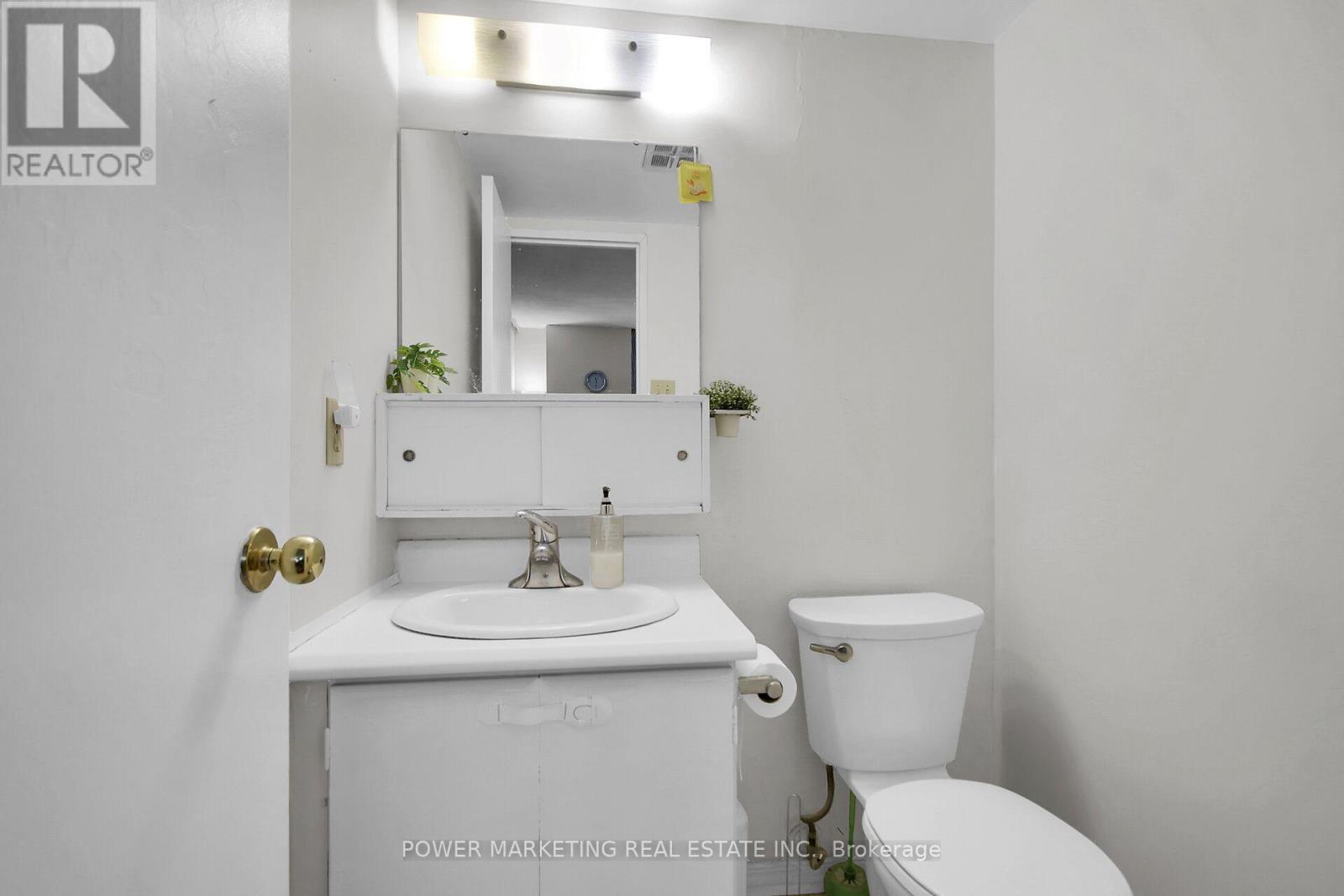 1116 - 2020 Jasmine Crescent, Ottawa, Ontario  K1J 8K5 - Photo 25 - X12895806