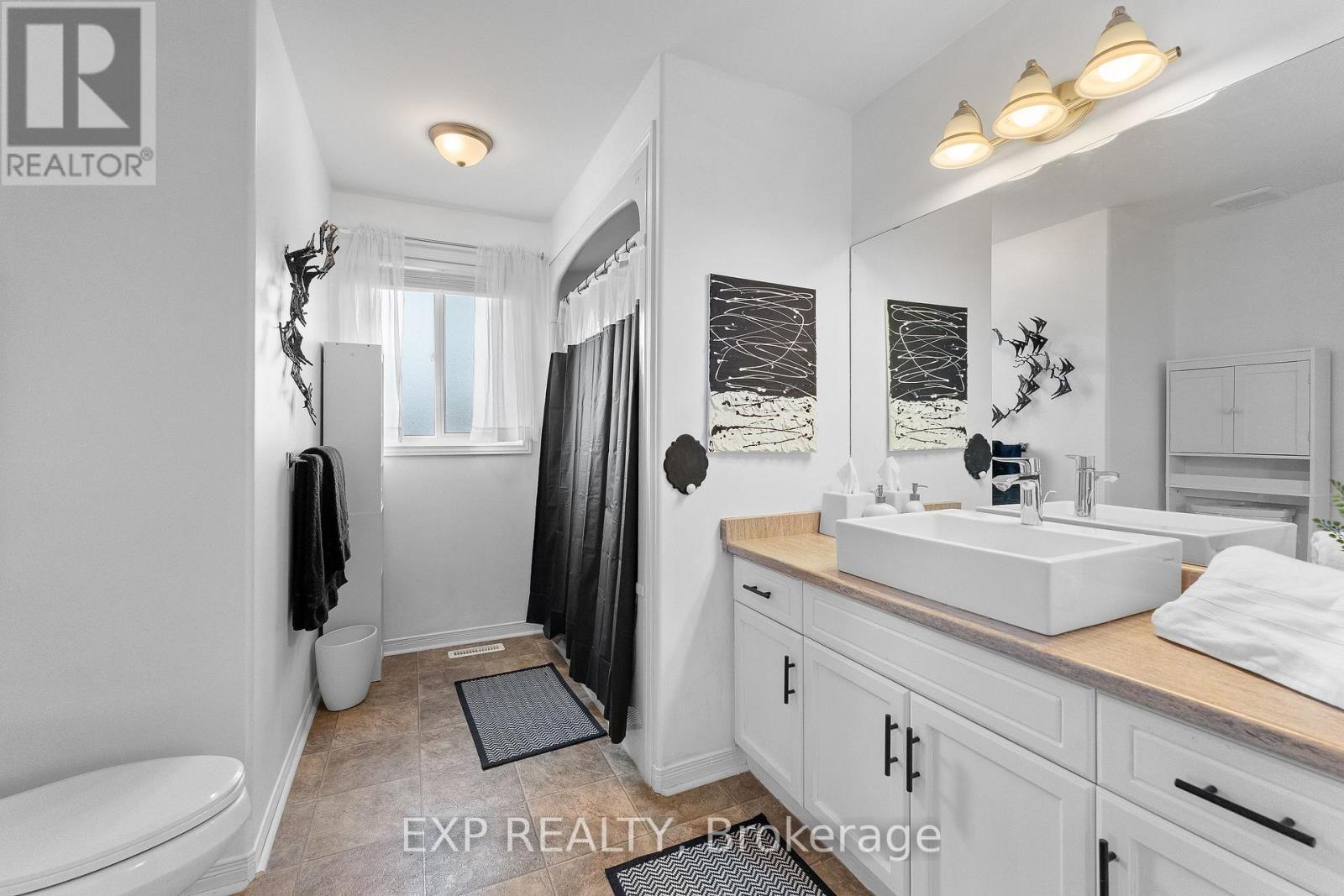 7799 Yvette Crescent, Niagara Falls, Ontario  L2H 3B6 - Photo 19 - X12895760