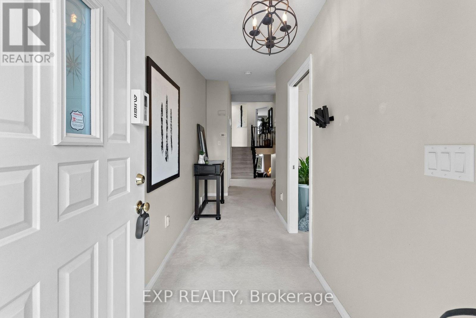 7799 Yvette Crescent, Niagara Falls, Ontario  L2H 3B6 - Photo 3 - X12895760