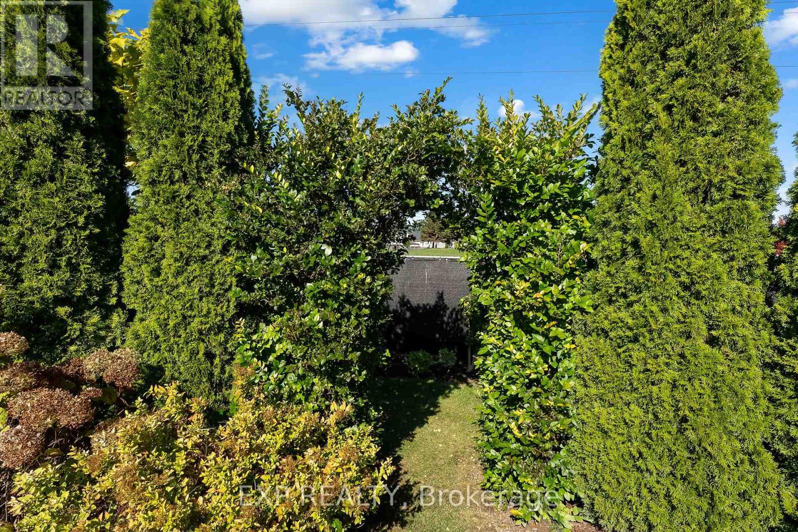 7799 Yvette Crescent, Niagara Falls, Ontario  L2H 3B6 - Photo 39 - X12895760