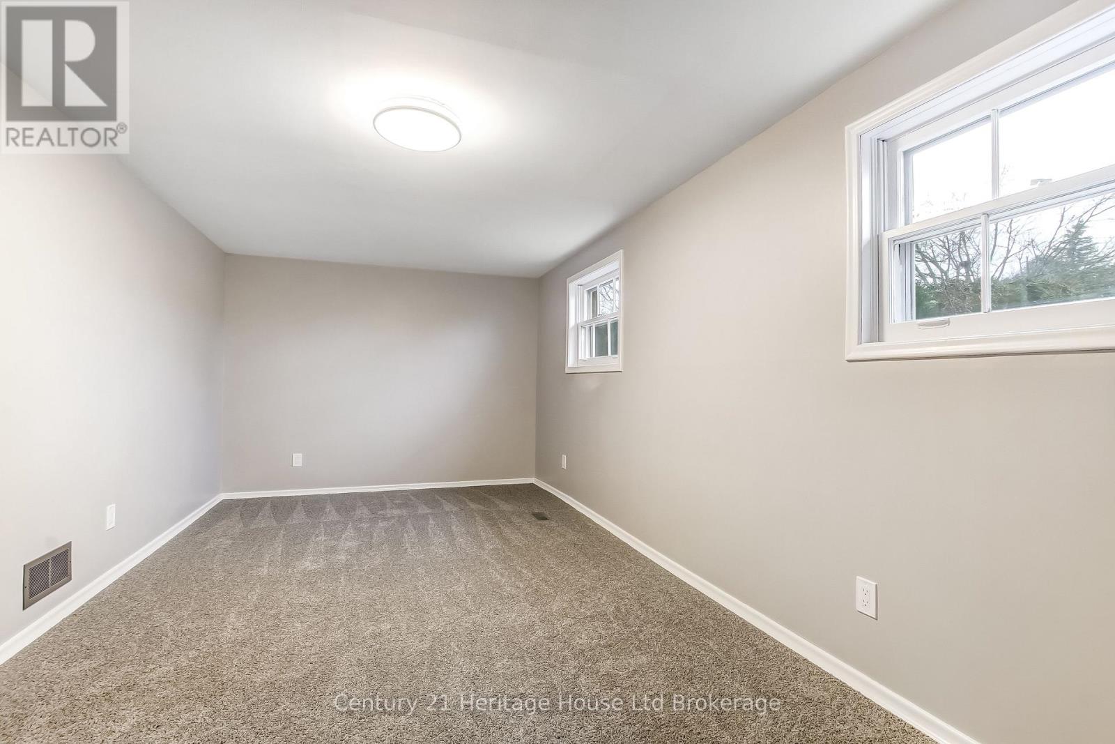 768 Gladstone Drive, Woodstock, Ontario  N4S 5S9 - Photo 19 - X12895706