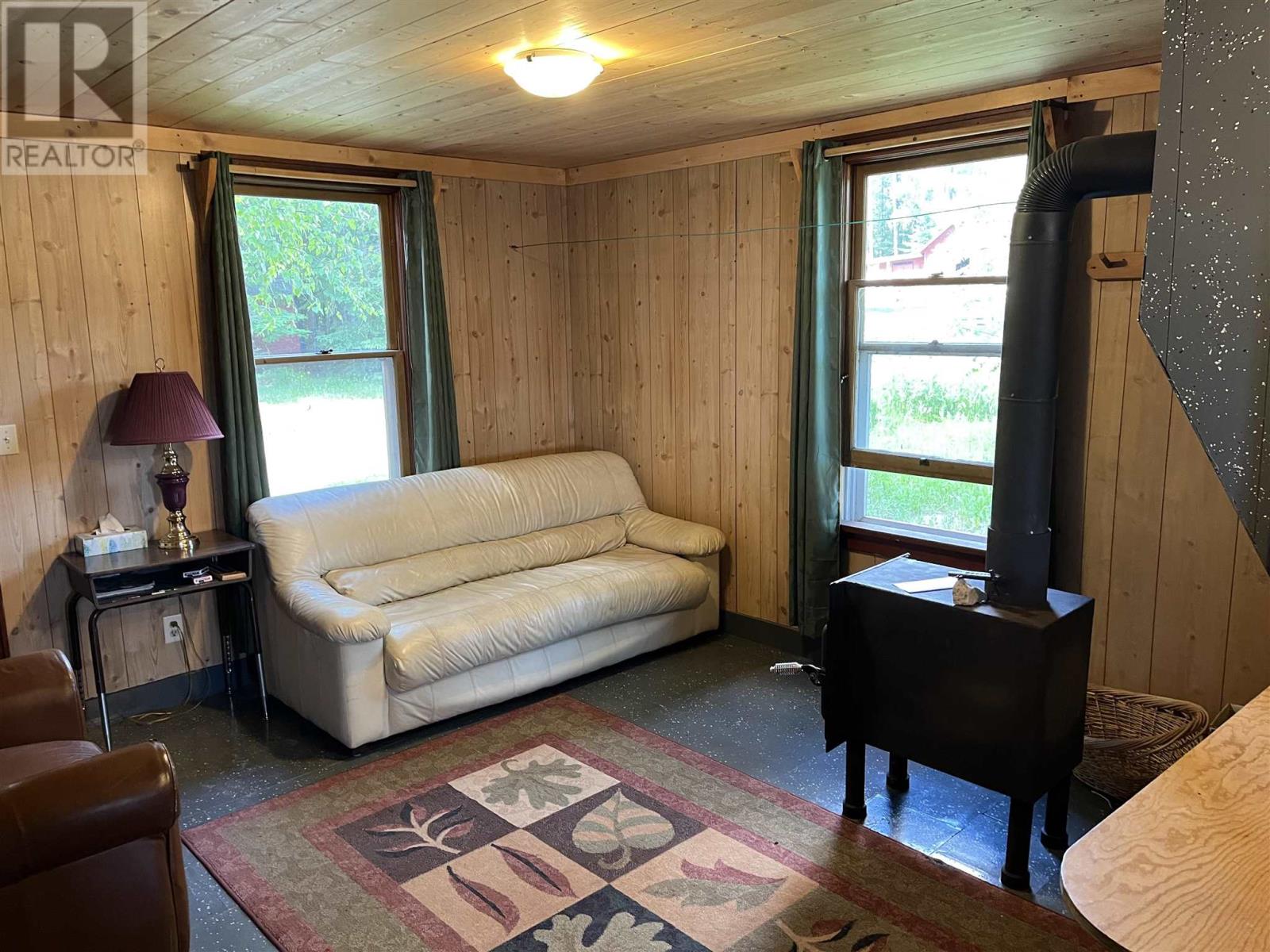 33 Old Forestry Rd, Nakina, Ontario  P0T 2H0 - Photo 18 - TB2600471