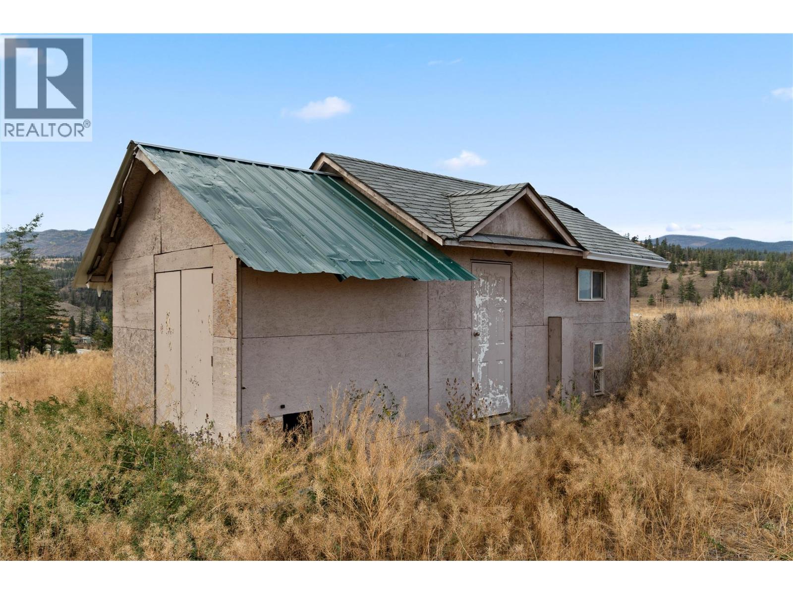 5165 Trans Canada Highway W, Kamloops, British Columbia  V1S 2A5 - Photo 15 - 10379895