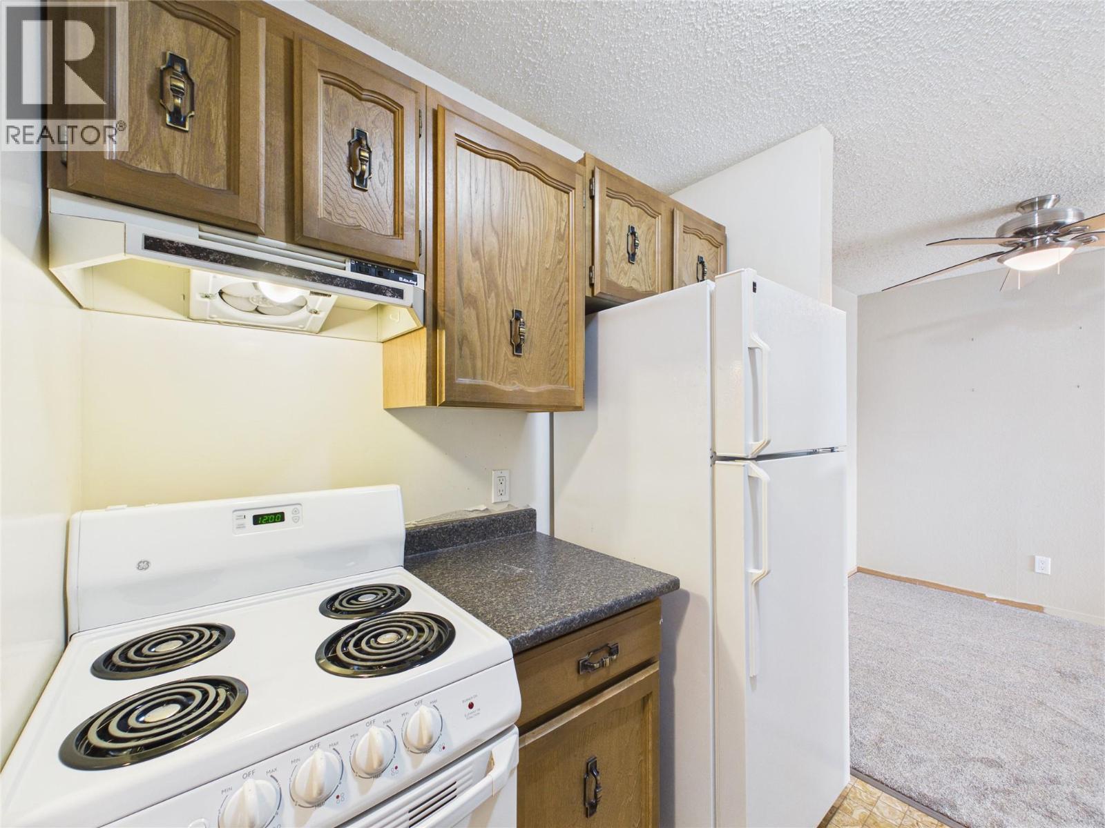 2501 12th Street N Unit# 3006, Cranbrook, British Columbia  V1C 5Y7 - Photo 3 - 10379121