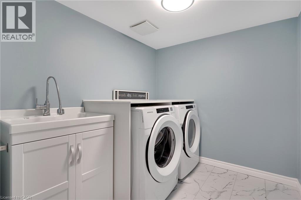 31 Townsend Drive Unit# 64, Breslau, Ontario  N0B 1M0 - Photo 36 - 40812848