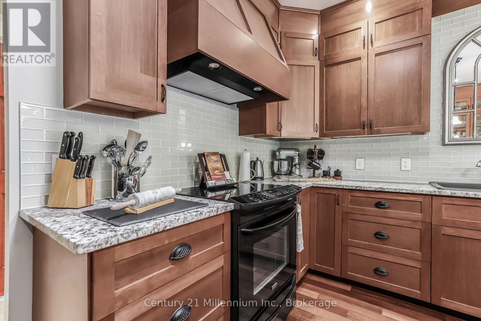 215319 Concession 4, Chatsworth, Ontario  N0H 2V0 - Photo 12 - X12895668