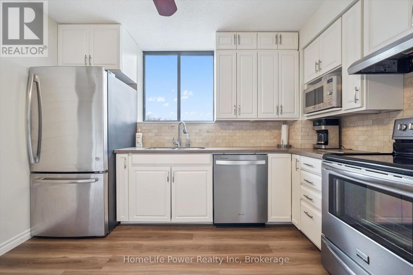 307 - 93 Westwood Road, Guelph, Ontario N1H 7S1 - Photo 4 - X12895886