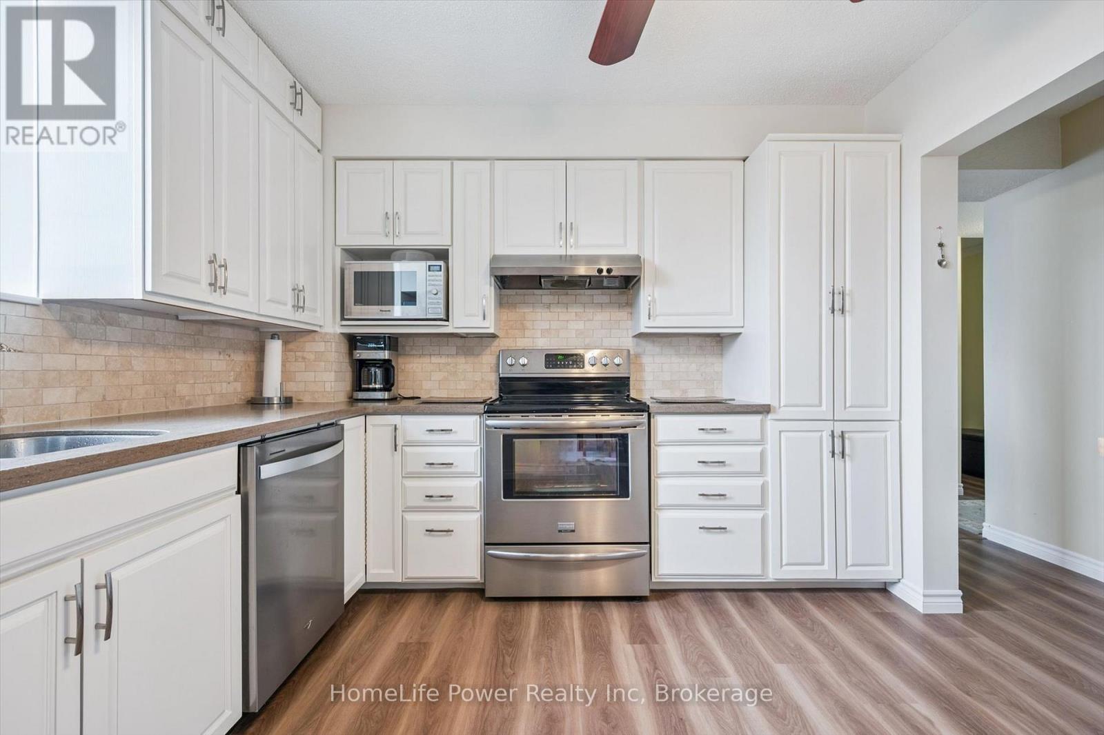 307 - 93 Westwood Road, Guelph, Ontario N1H 7S1 - Photo 5 - X12895886