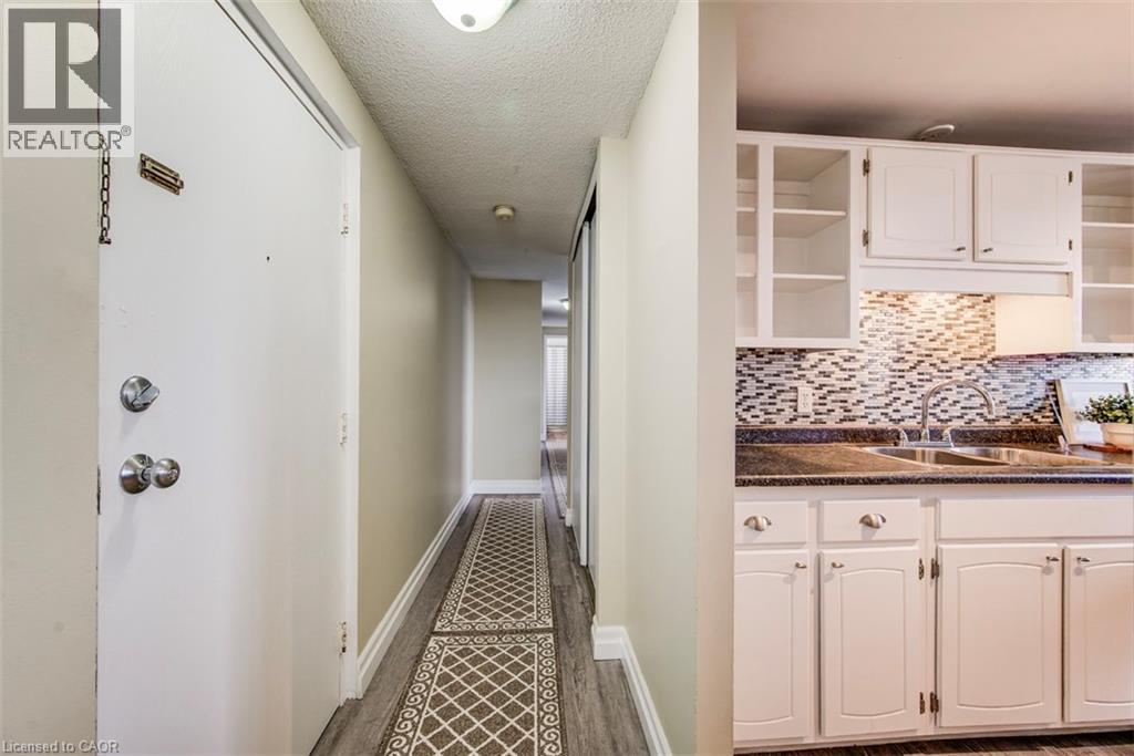 4 Avalon Place Unit# 303, Kitchener, Ontario  N2M 4N6 - Photo 19 - 40805470