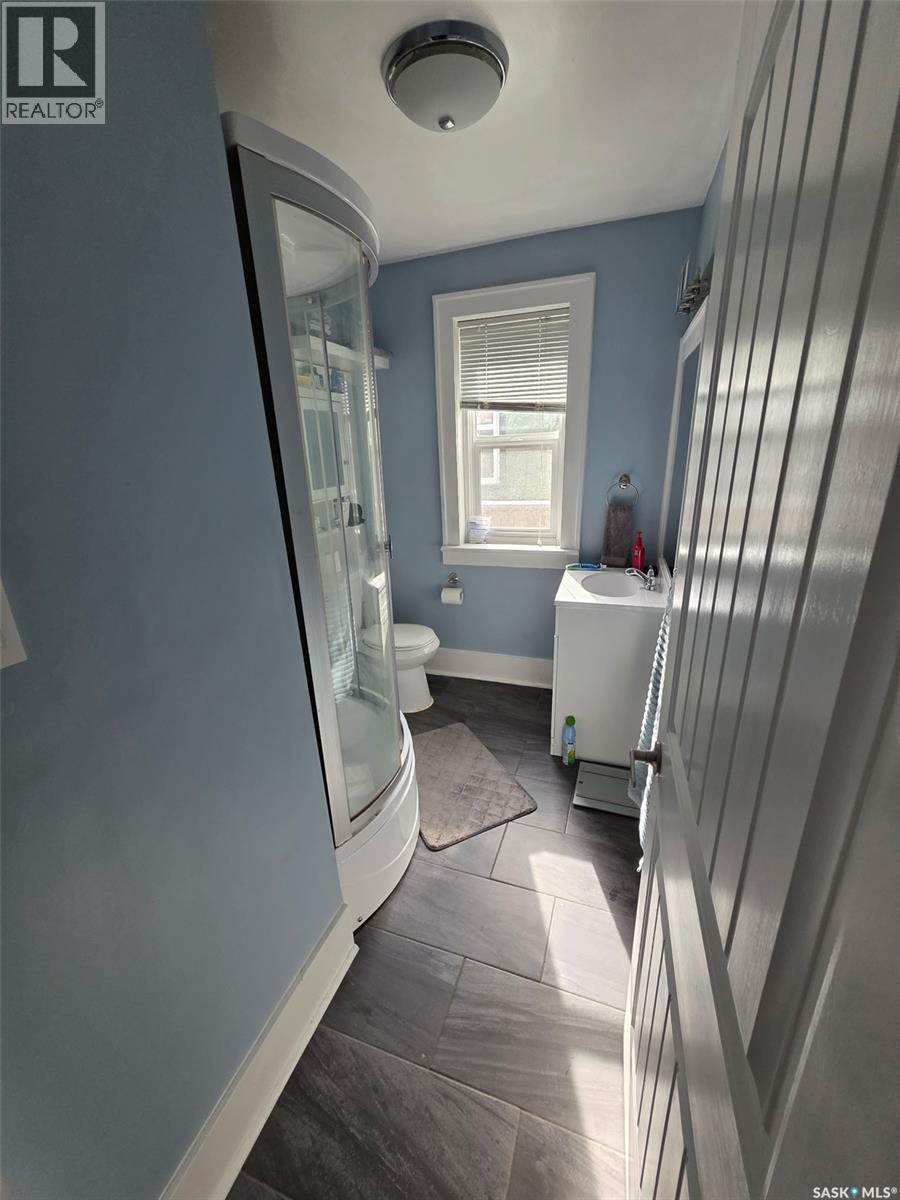 1131 C Avenue N, Saskatoon, Saskatchewan  S7L 1K3 - Photo 13 - SK030256