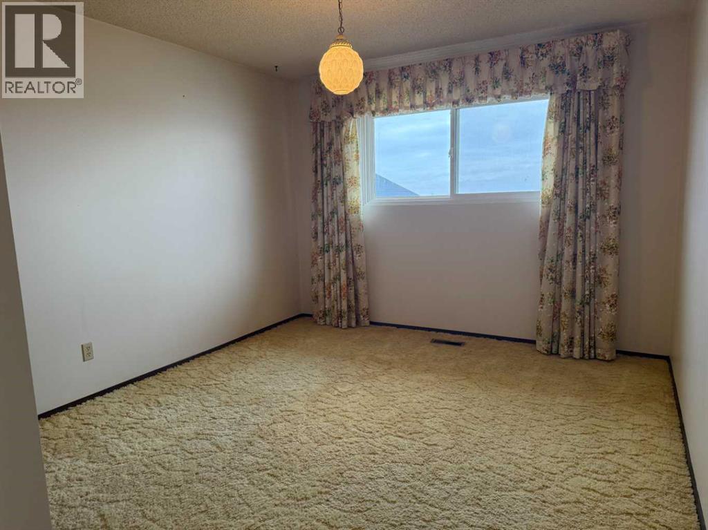 305 2 Street E, Foremost, Alberta  T0K 0X0 - Photo 20 - A2264352