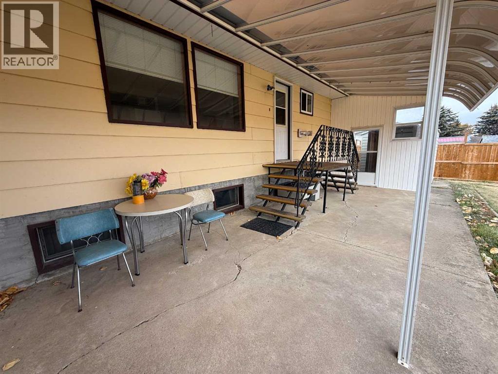 305 2 Street E, Foremost, Alberta  T0K 0X0 - Photo 35 - A2264352