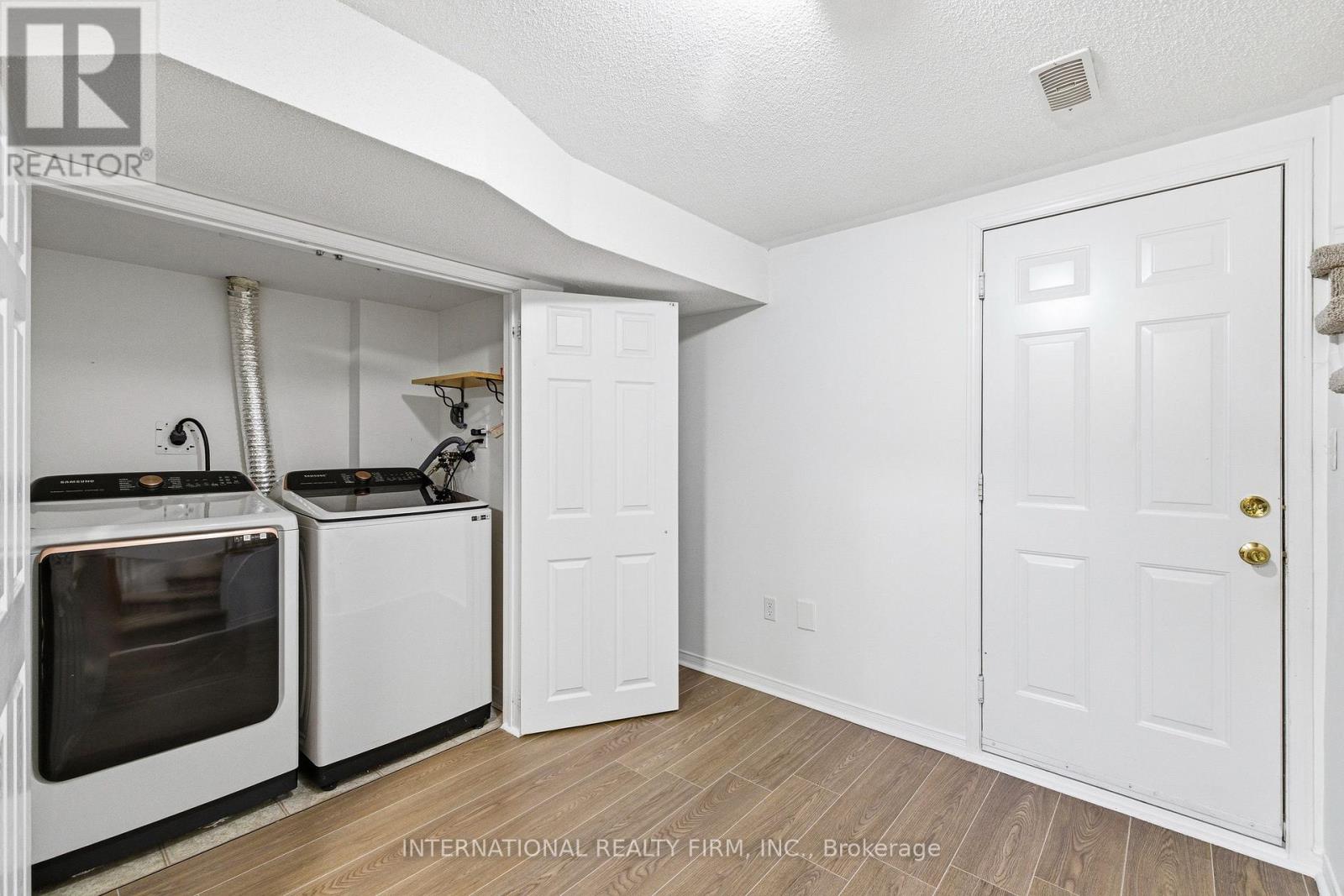 35 Ventura Lane, Ajax, Ontario  L1T 0C4 - Photo 23 - E12889946