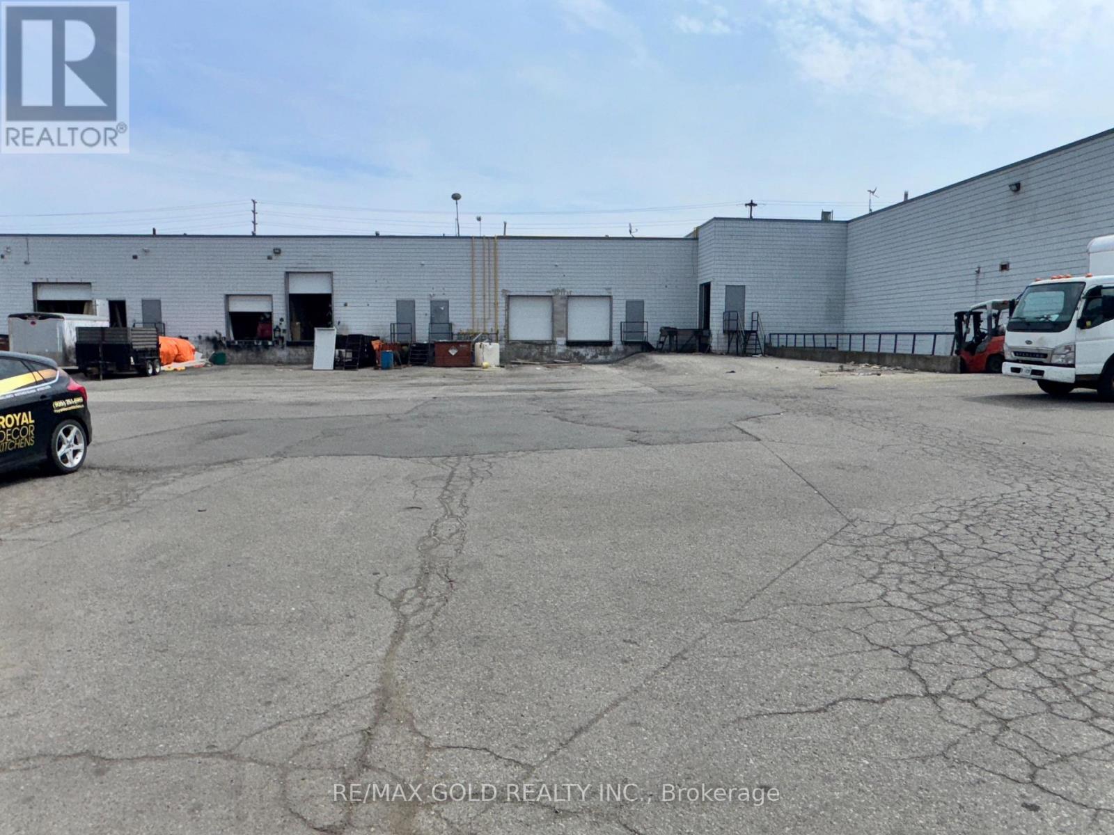 #4 - 1935 Drew Road, Mississauga, Ontario  L5S 1M7 - Photo 6 - W12883526