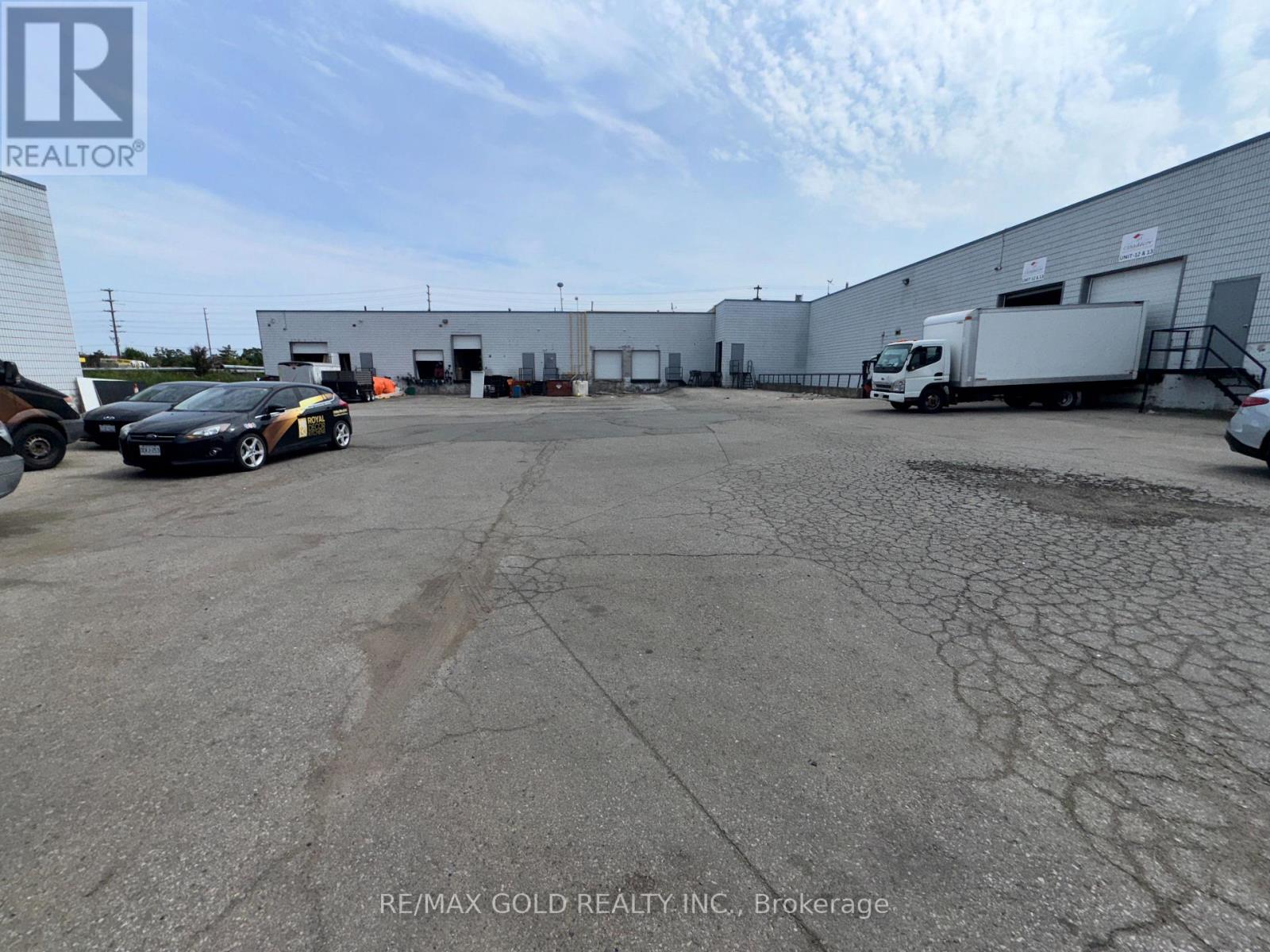 #4 - 1935 Drew Road, Mississauga, Ontario  L5S 1M7 - Photo 5 - W12883526