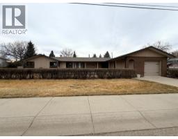 5120 48 Street, Taber, Alberta