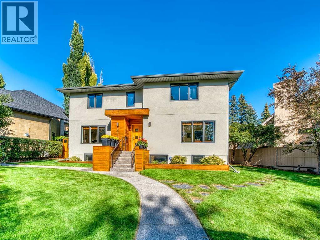 2716 Carleton Street SW, Calgary, Alberta  T2T 3K9 - Photo 2 - A2278226