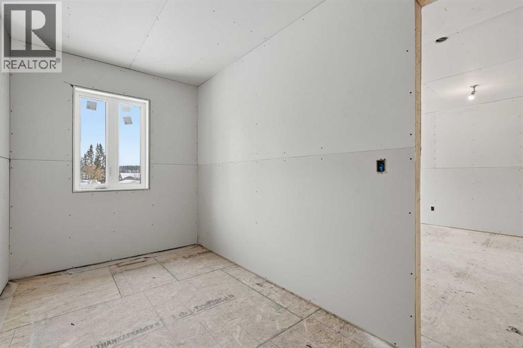 609a 5 Avenue Sw, Sundre, Alberta  T0M 1X0 - Photo 20 - A2293360