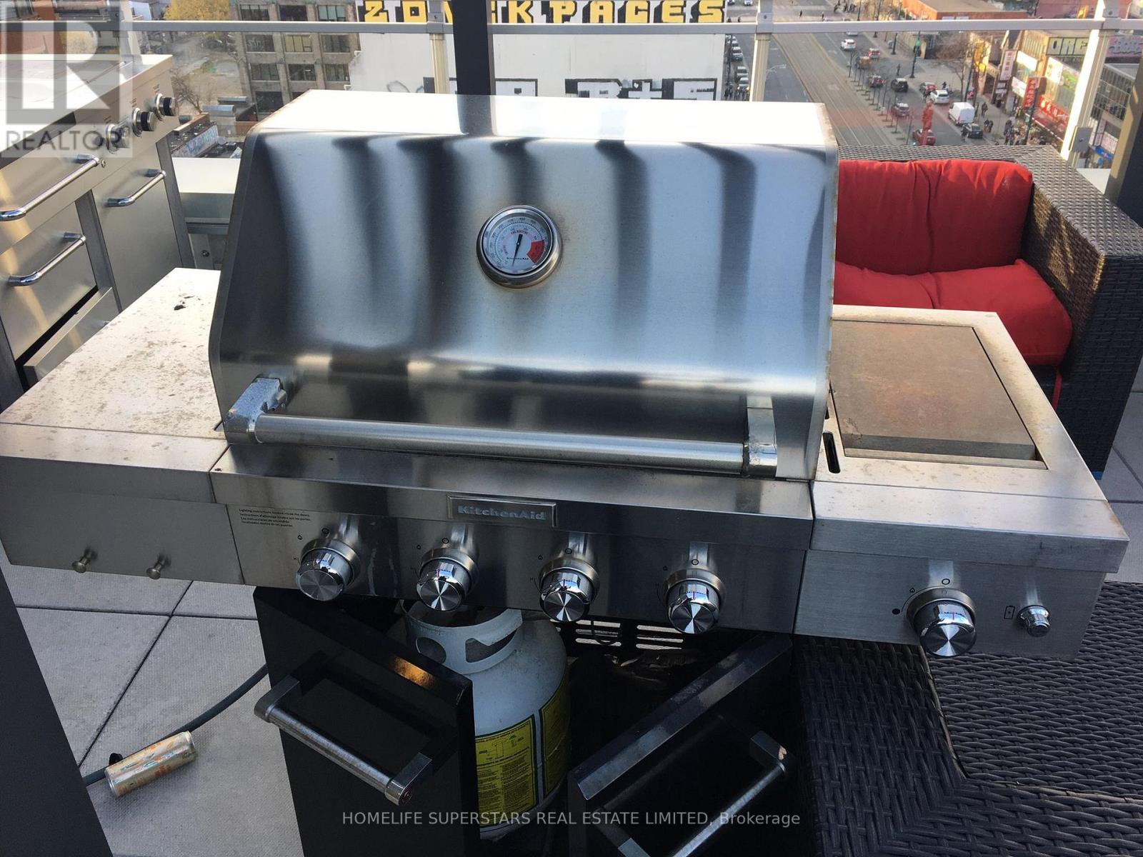 305 - 10 Willison Square N, Toronto, Ontario  M5T 0A8 - Photo 6 - C12895680