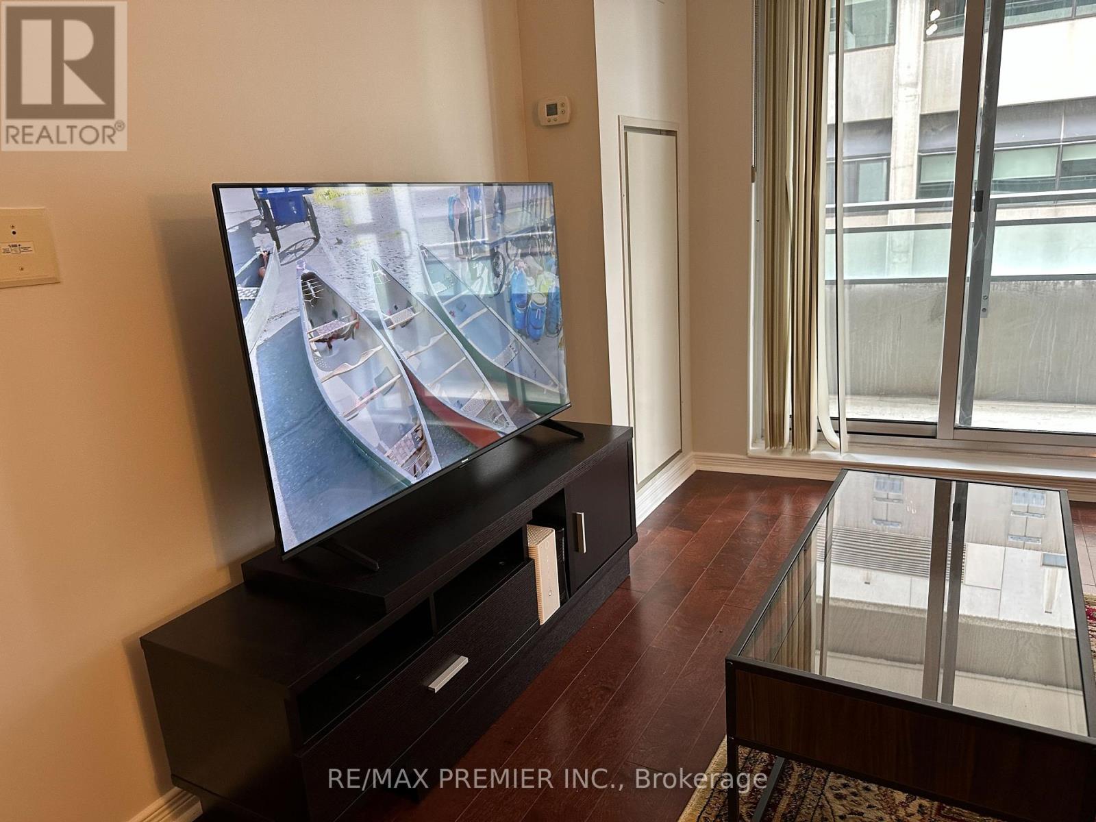 317 - 736 Spadina Avenue, Toronto, Ontario  M5S 2J6 - Photo 11 - C12895682