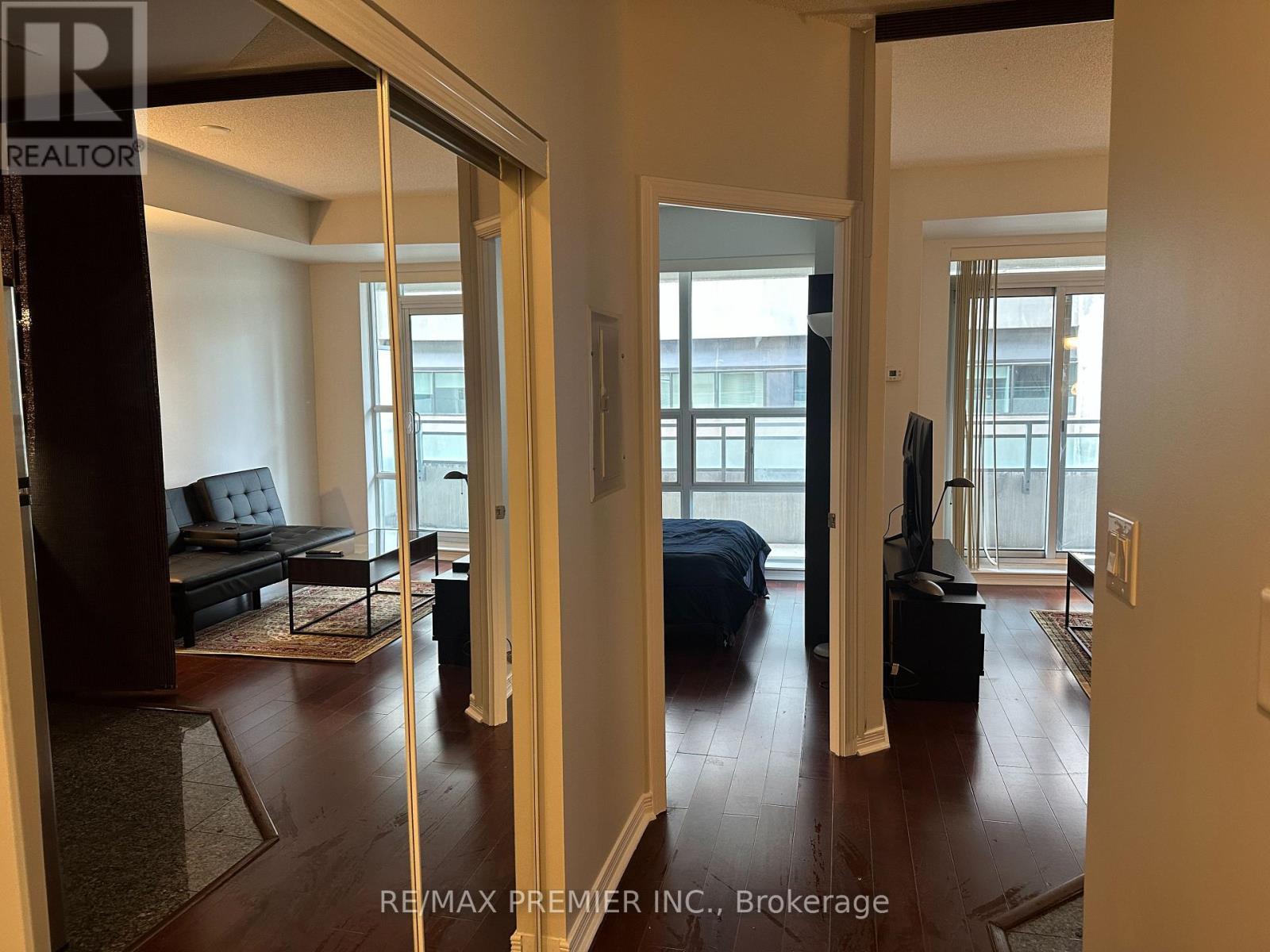 317 - 736 Spadina Avenue, Toronto, Ontario  M5S 2J6 - Photo 15 - C12895682