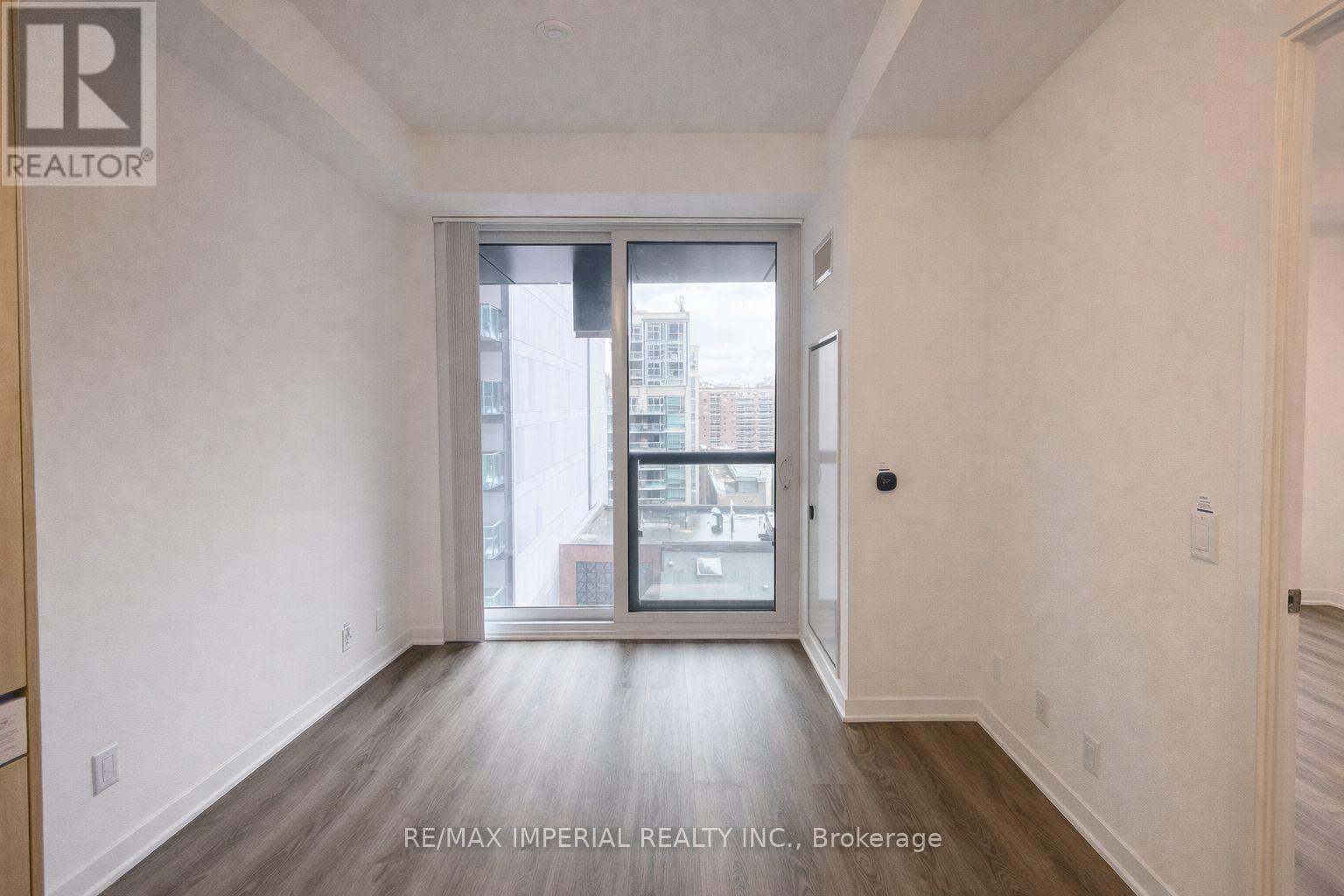 1202 - 180 Front Street E, Toronto, Ontario  M5A 0K9 - Photo 2 - C12895688