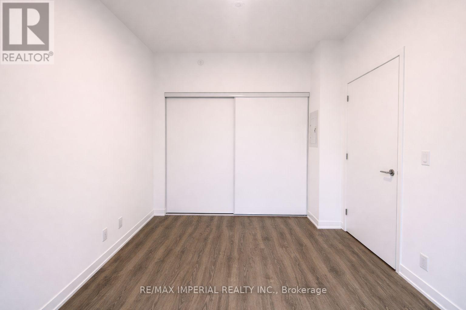 1202 - 180 Front Street E, Toronto, Ontario  M5A 0K9 - Photo 6 - C12895688