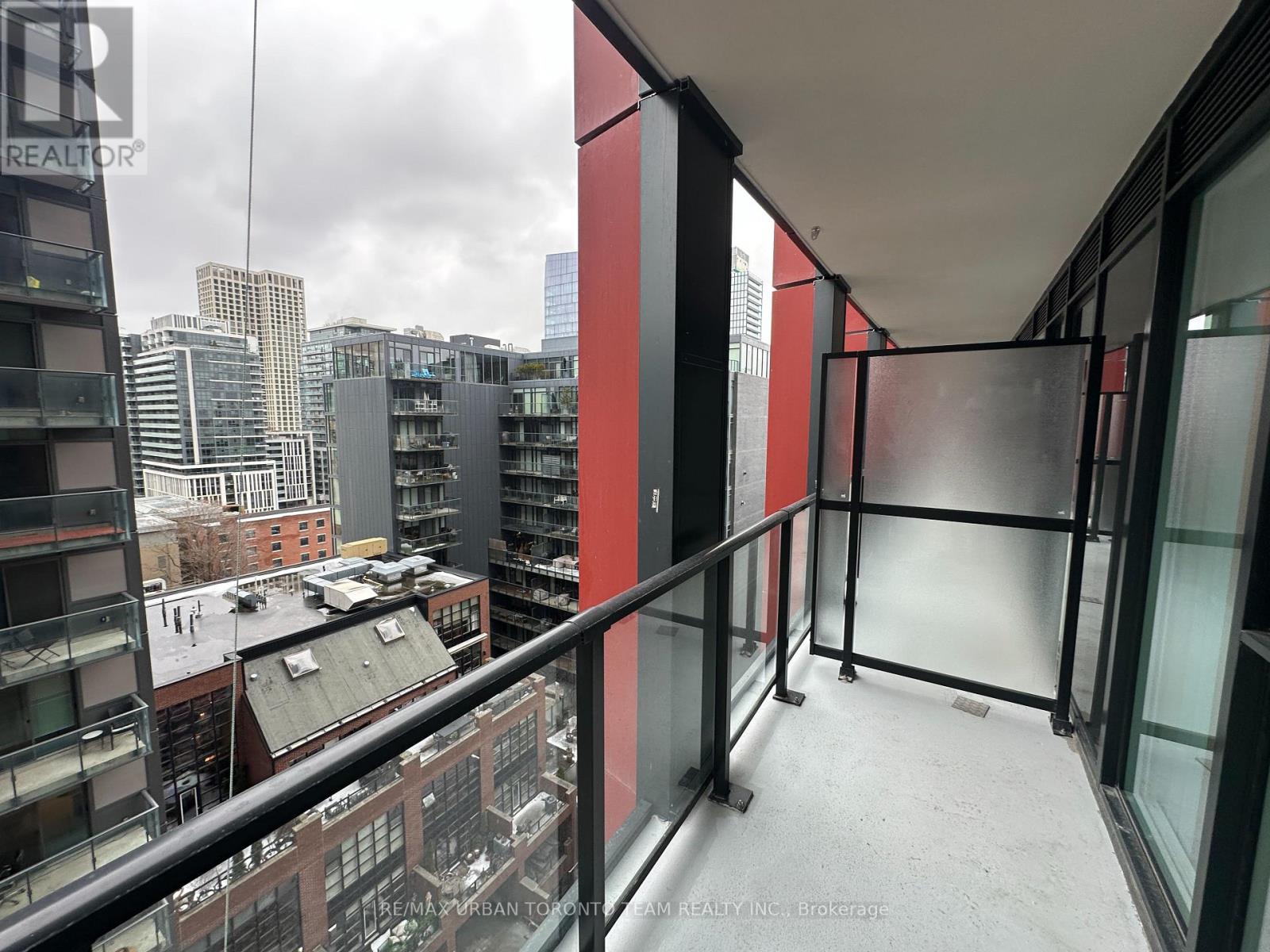 1516 - 180 Front Street E, Toronto, Ontario  M5A 0K9 - Photo 14 - C12895716