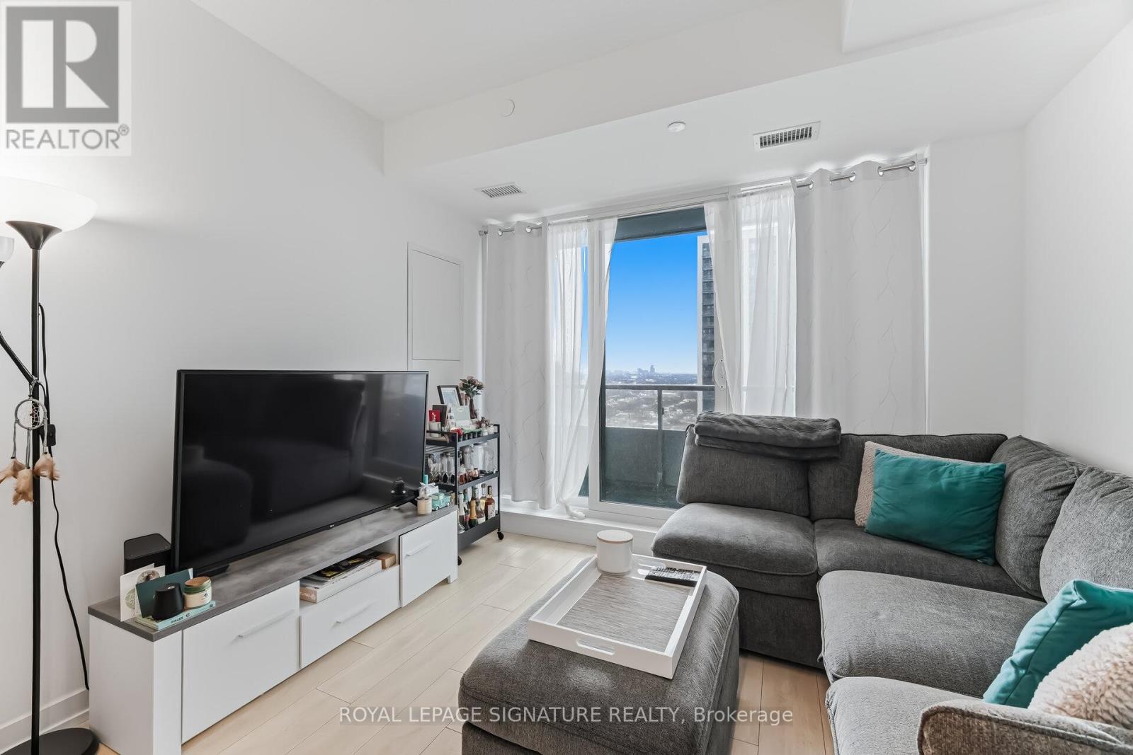 2201 - 225 Sumach Street, Toronto, Ontario  M5A 0P8 - Photo 19 - C12895796