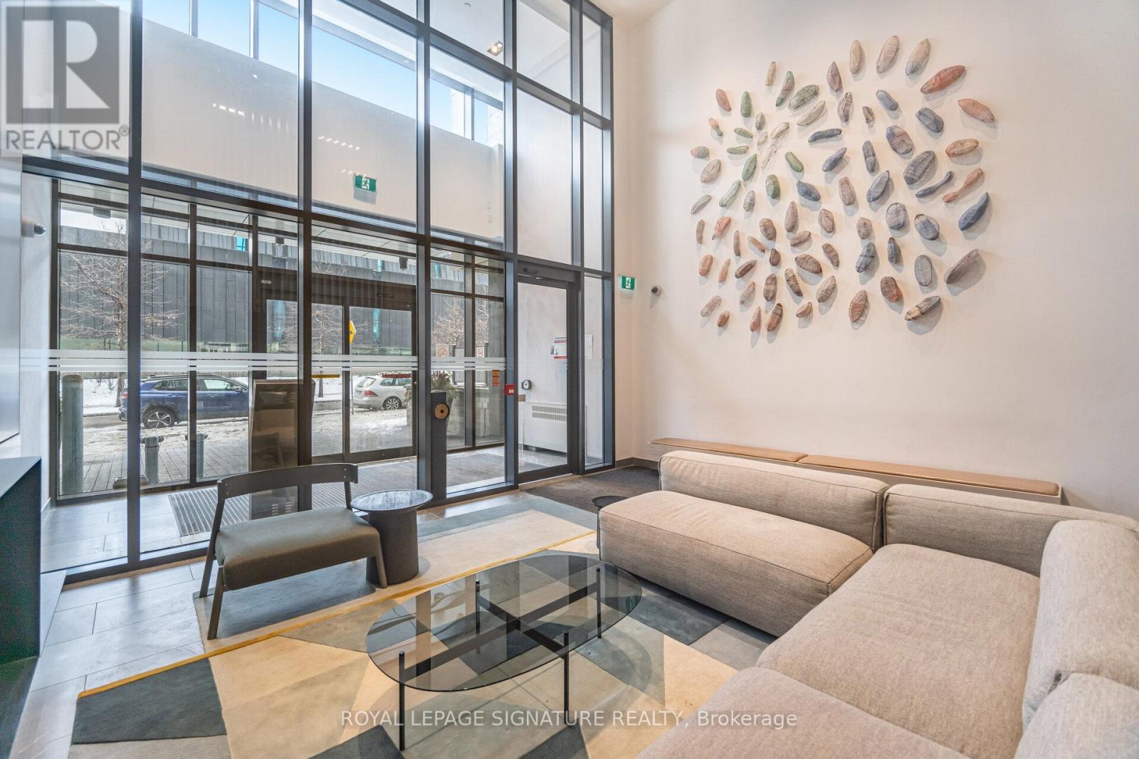 2201 - 225 Sumach Street, Toronto, Ontario  M5A 0P8 - Photo 5 - C12895796