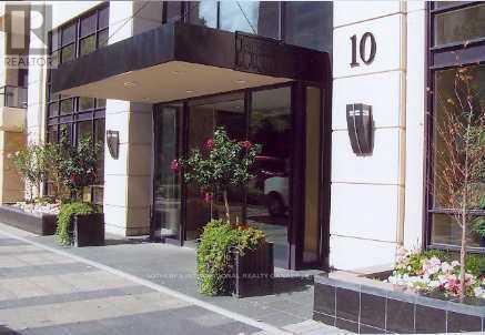 810 - 10 DELISLE AVENUE, Toronto, Ontario