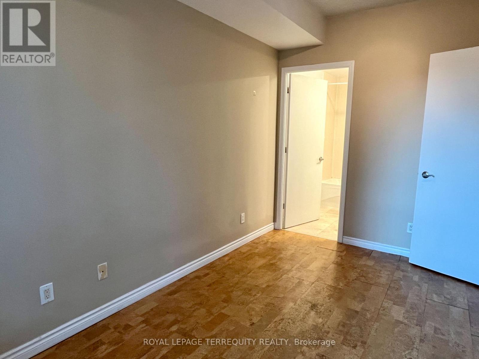 402 - 60 Byng Avenue, Toronto, Ontario  M2N 7K3 - Photo 12 - C12895868