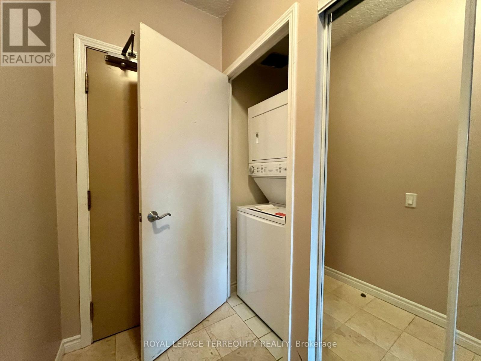 402 - 60 Byng Avenue, Toronto, Ontario  M2N 7K3 - Photo 15 - C12895868