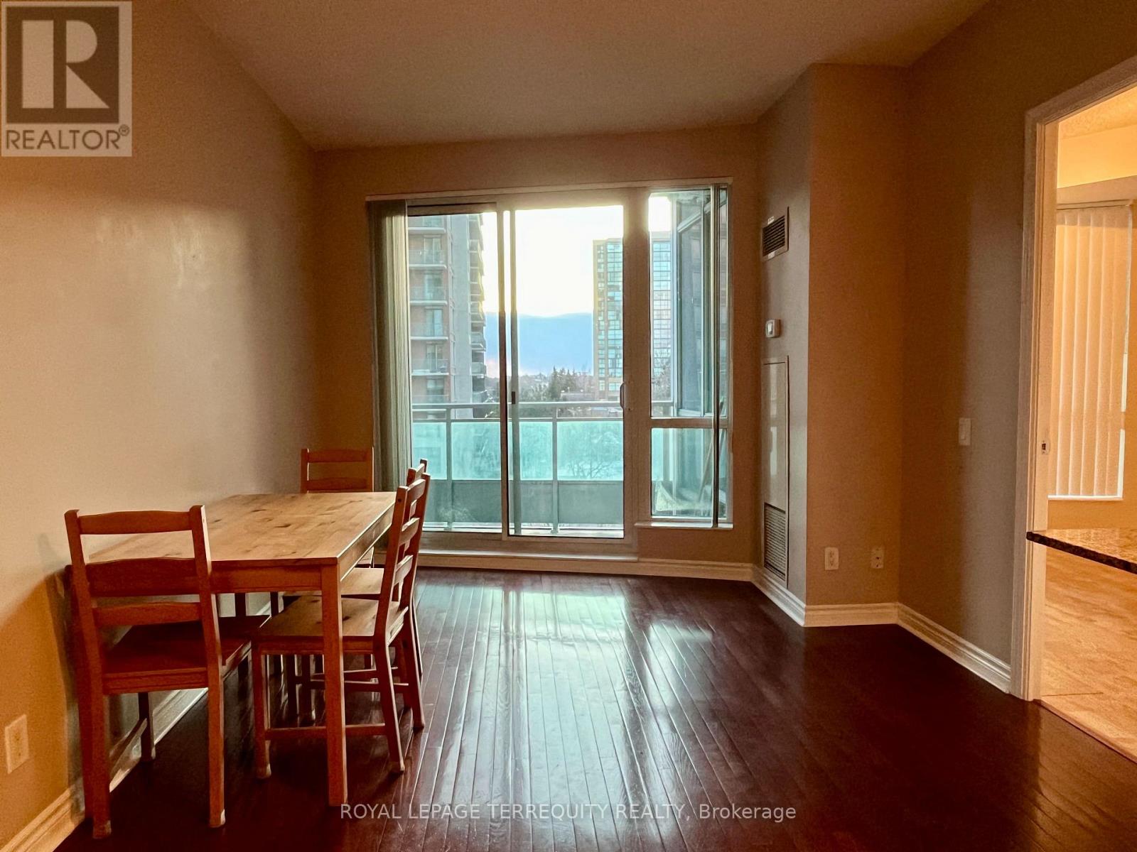 402 - 60 Byng Avenue, Toronto, Ontario  M2N 7K3 - Photo 5 - C12895868