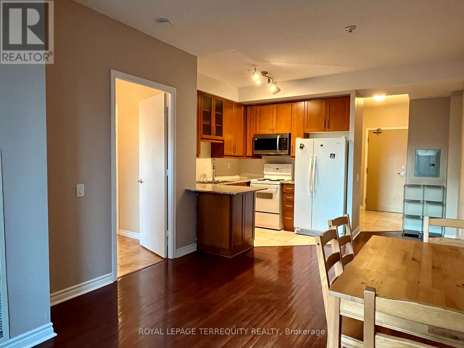 402 - 60 Byng Avenue, Toronto, Ontario  M2N 7K3 - Photo 6 - C12895868