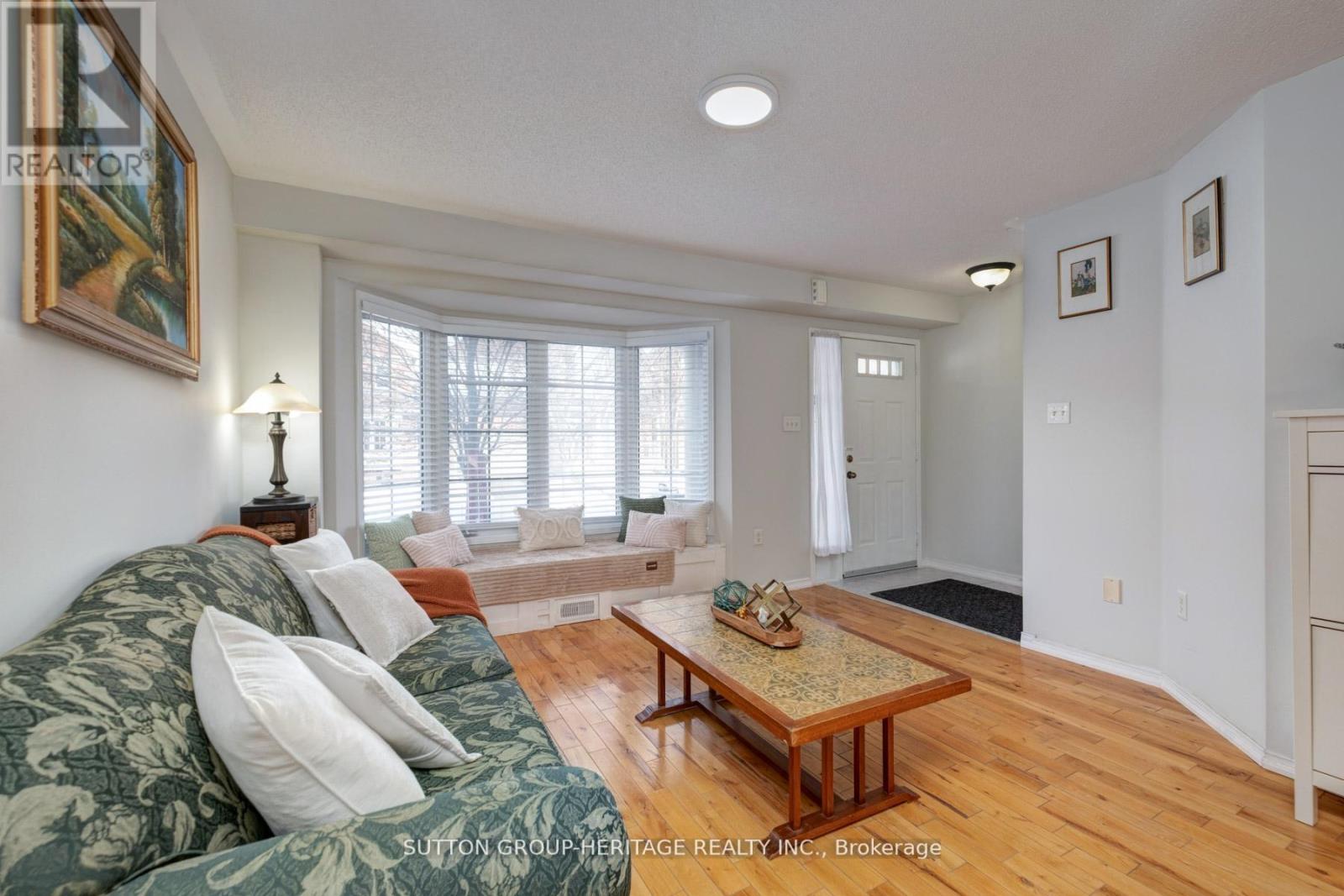 19 Bradbury Crescent, Ajax (Northwest Ajax), Ontario  L1T 4H5 - Photo 3 - E12895676