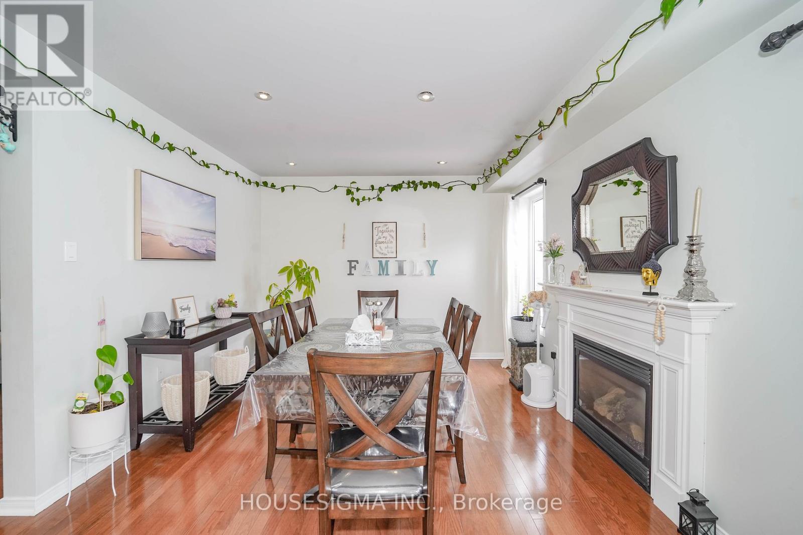 49 Mount Pleasant Avenue, Whitby, Ontario  L1N 0E1 - Photo 10 - E12895802