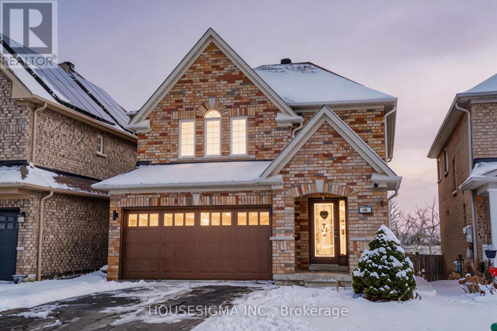 49 Mount Pleasant Avenue, Whitby, Ontario  L1N 0E1 - Photo 3 - E12895802