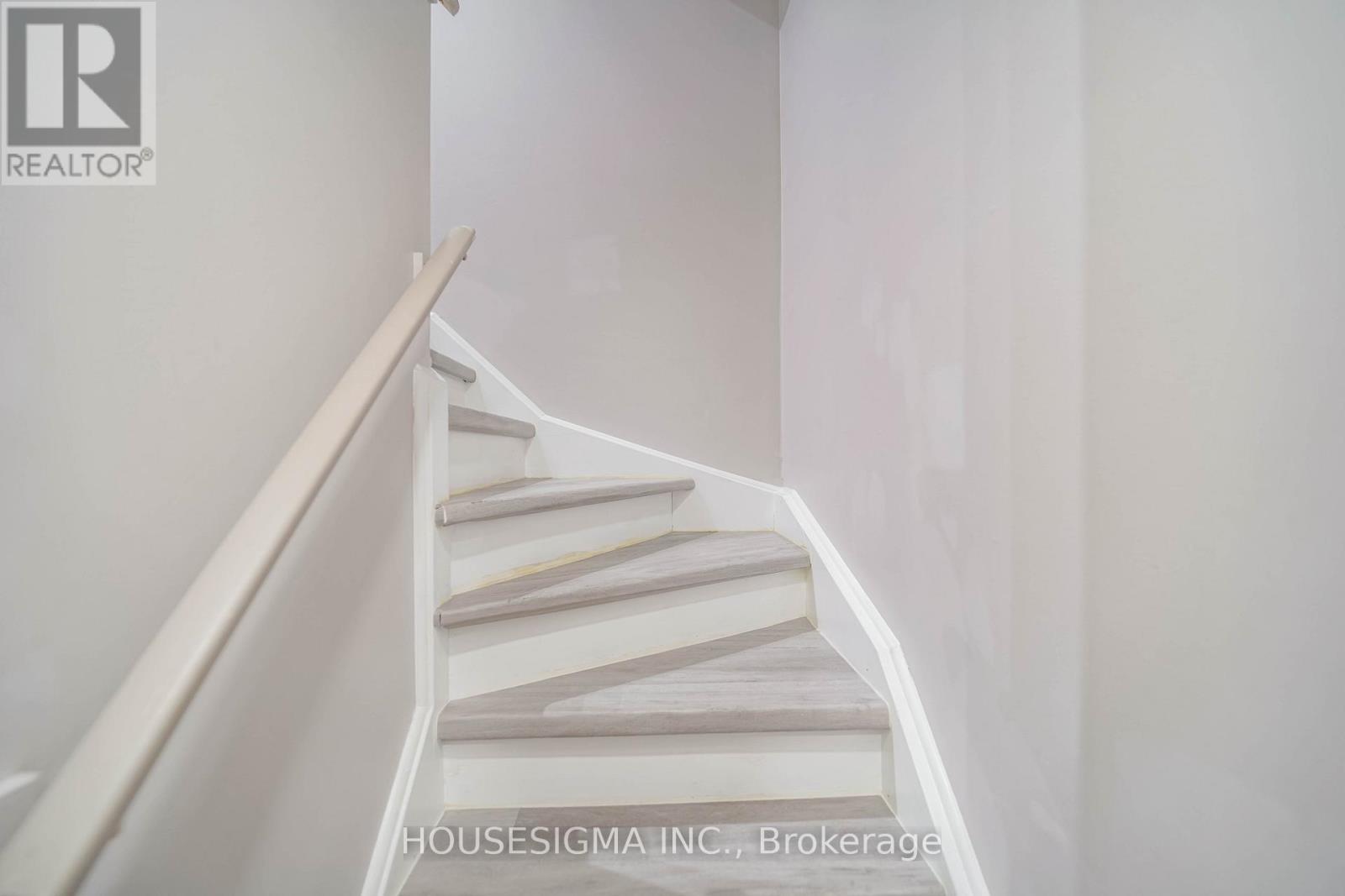 49 Mount Pleasant Avenue, Whitby, Ontario  L1N 0E1 - Photo 31 - E12895802