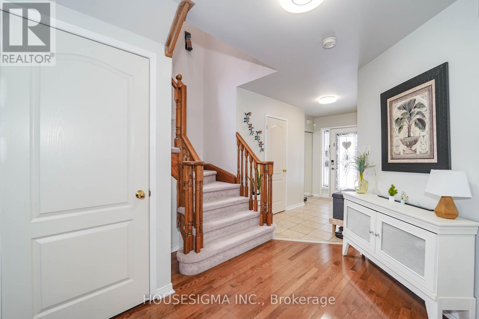 49 Mount Pleasant Avenue, Whitby, Ontario  L1N 0E1 - Photo 9 - E12895802