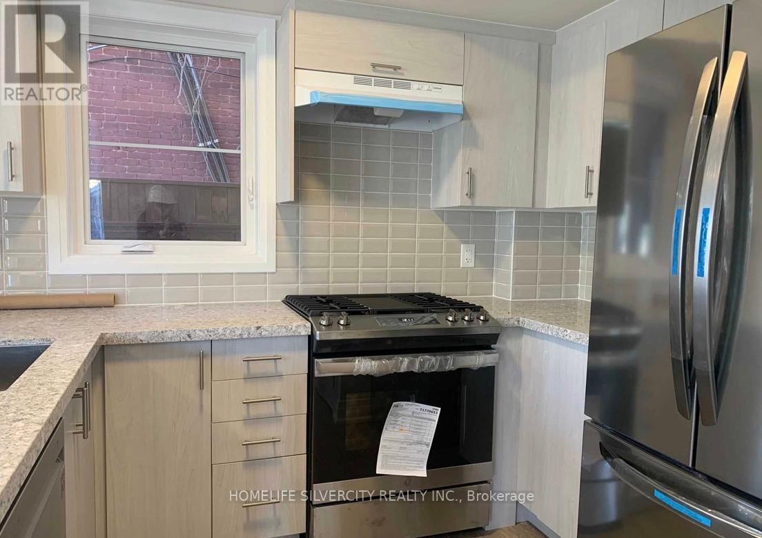 1 - 35 Somers Avenue, Toronto, Ontario  M4J 1W2 - Photo 7 - E12895830