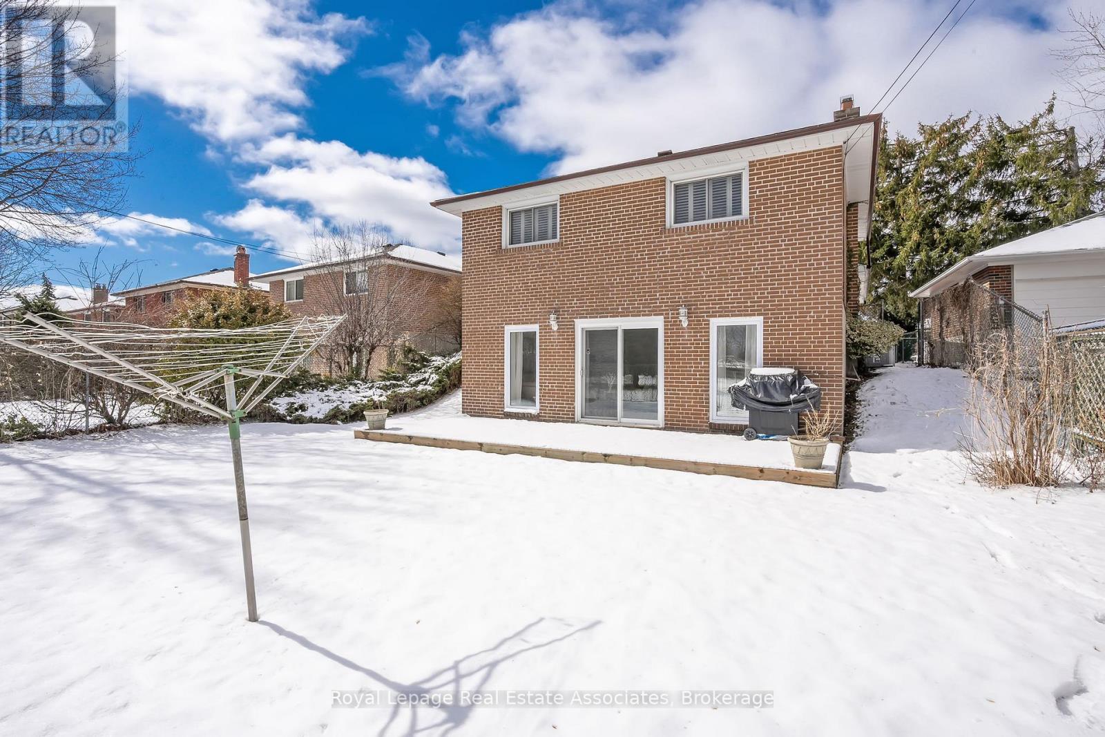 41 Sedgemount Drive, Toronto, Ontario  M1H 1X4 - Photo 36 - E12895860