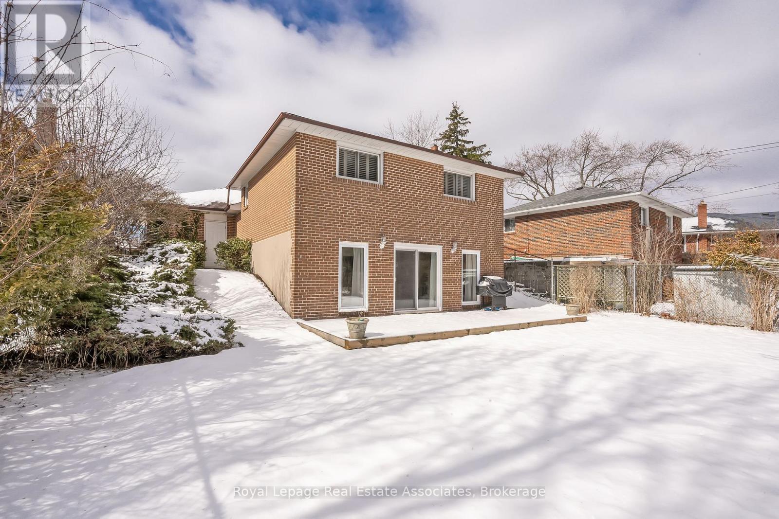 41 Sedgemount Drive, Toronto, Ontario  M1H 1X4 - Photo 38 - E12895860