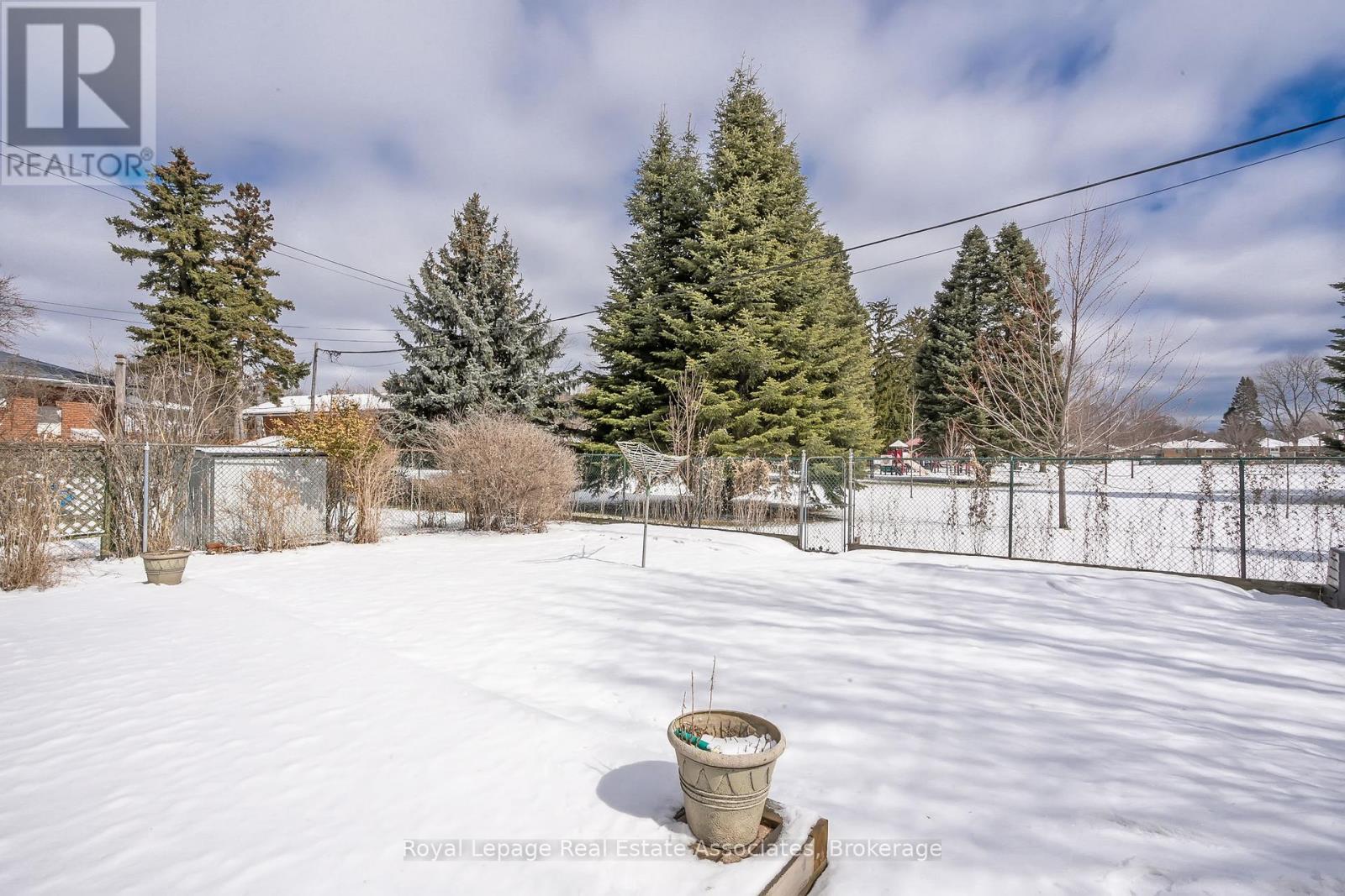 41 Sedgemount Drive, Toronto, Ontario  M1H 1X4 - Photo 40 - E12895860